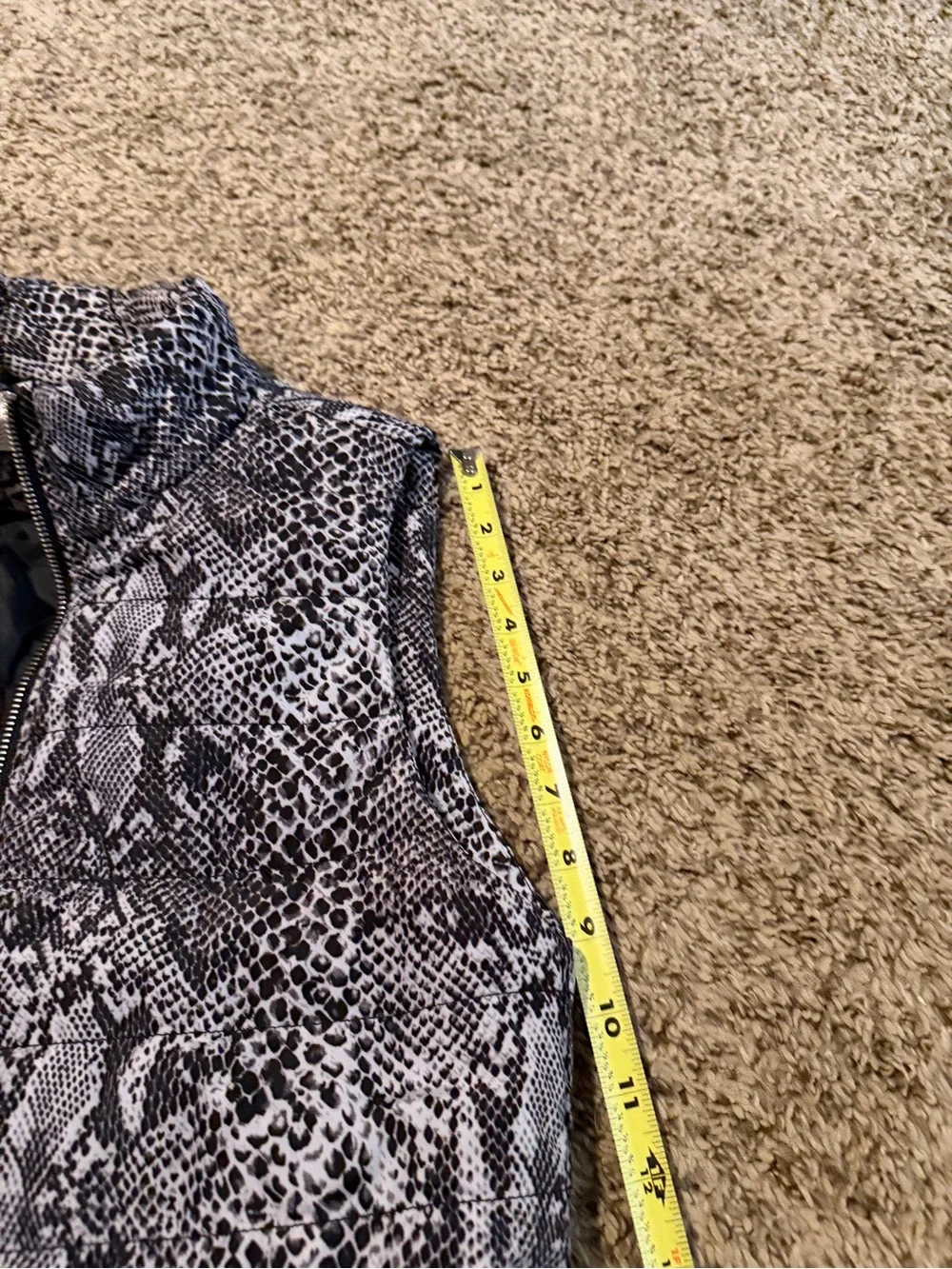 Michael Kors Black and White Animal Print Puffer Vest  Size Small